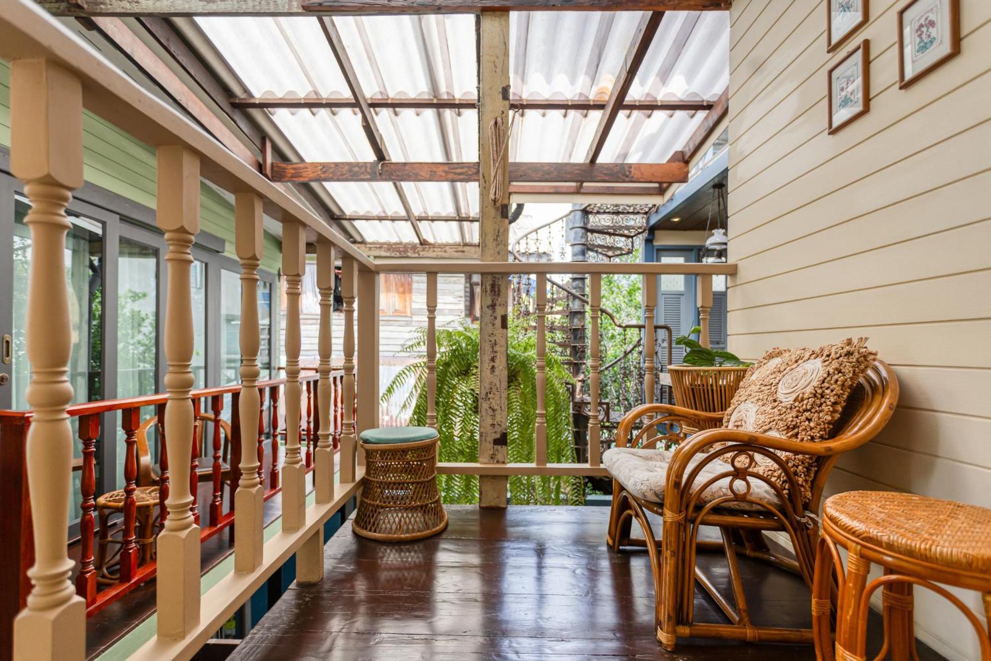 לינה וארוחת בוקר בנגקוק Priya Boutique House מראה חיצוני תמונה